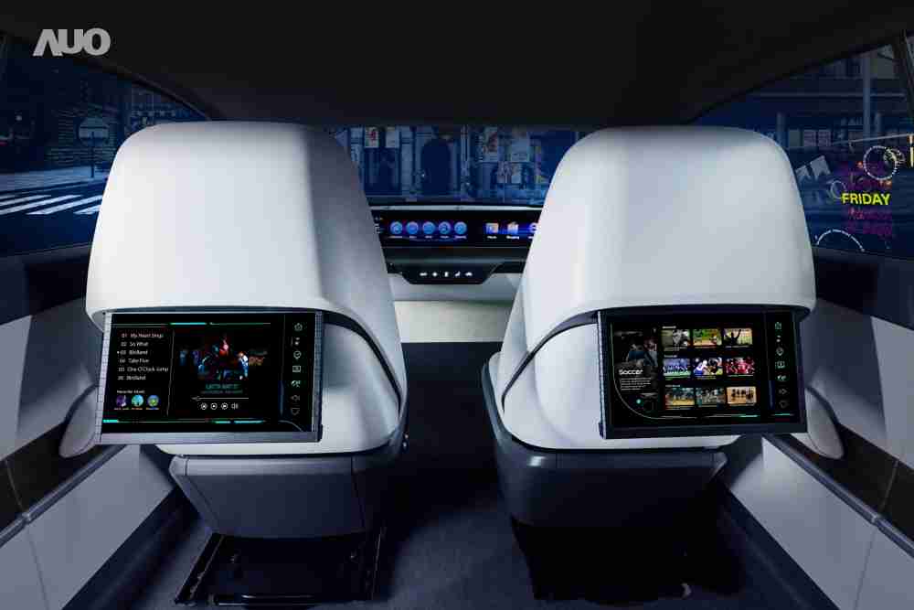 z6尊龙新一代Smart Cockpit 2024，，以Micro LED先进显示技术优势，，，创建〝可卷式后座娱乐显示器〞，，，，仅在互动时才显示出所需画面及信息，，，，扩充更丰富的娱乐和交互信息服务，，，获国际奖项荣耀